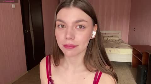 Ivy online show from April 5, 7:18 am