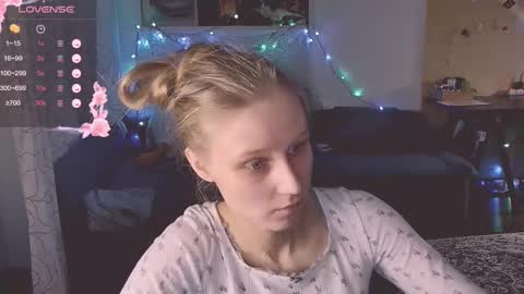 joy_keys online show from February 15, 5:28 pm