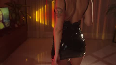 Jennifer Diaz online show from April 5, 10:09 pm