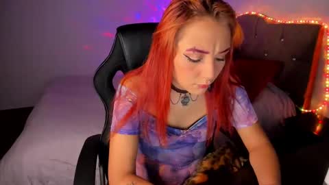 Snapshot of juana_tropic chatting on December 3, 3:29 am Juana Fer online show from December 3, 3:29 am