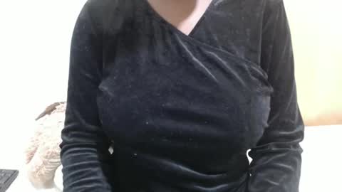 juicebabie online show from November 29, 11:25 am