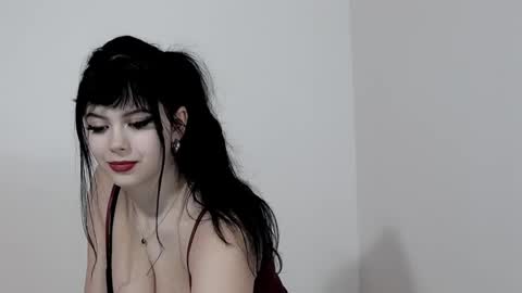 Juicy Maya online show from January 10, 7:11 pm