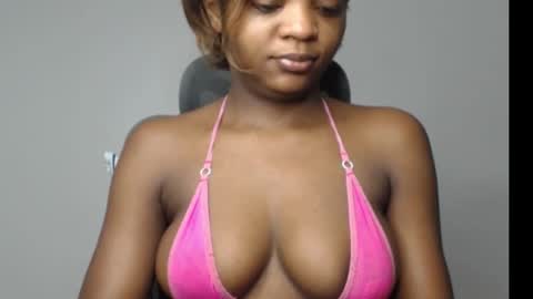 Wet Baddie online show from December 2, 9:22 am