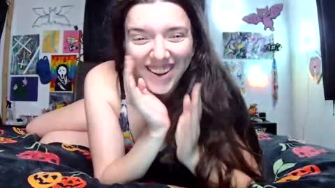 juicybootyqt online show from November 5, 5:07 pm