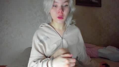 Anna online show from September 30, 9:30 pm