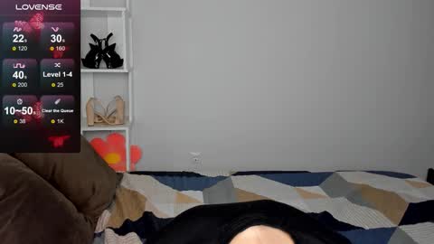 Snapshot of julescrown chatting on September 28, 2:29 am Jules online show from September 28, 2:29 am