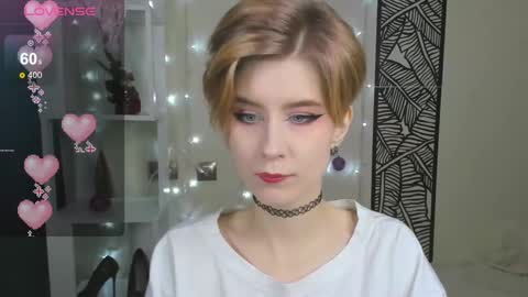 Snapshot of julescrown chatting on December 26, 1:07 am Jules online show from December 26, 1:07 am