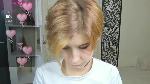 Snapshot of julescrown chatting on December 28, 1:29 am Jules online show from December 28, 1:29 am