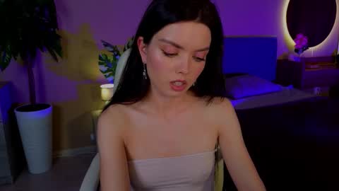 Julia online show from September 12, 2:24 pm