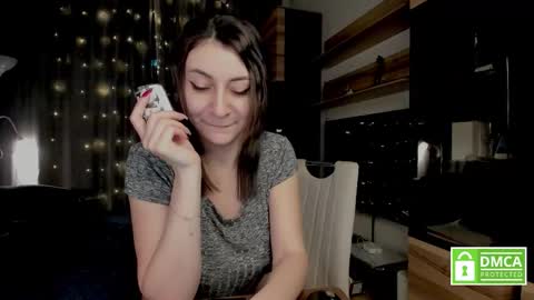 julia_t_mog online show from January 8, 9:52 pm