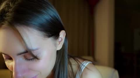 Molly online show from February 26, 4:17 pm