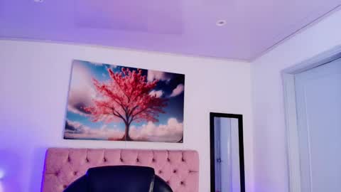  JULIANA CASTRO online show from March 16, 12:20 pm