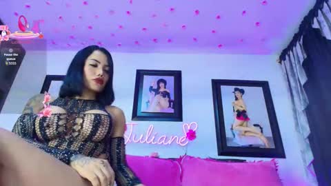 juliane_swee1 online show from October 4, 12:27 am