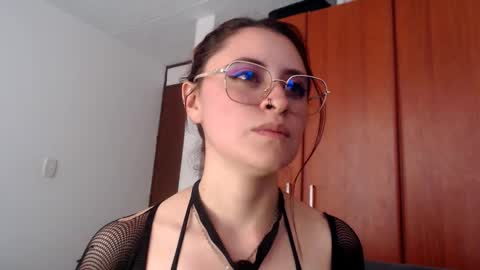 yules online show from November 14, 8:31 pm