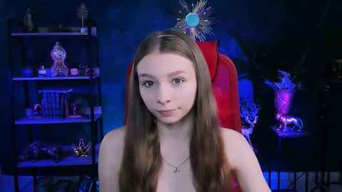 juliedaniel online show from October 6, 8:09 am