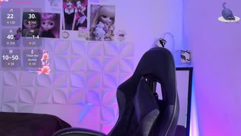 Snapshot of juliethmosss chatting on October 17, 9:51 pm Julieth online show from October 17, 9:51 pm