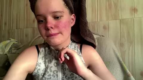 Malin online show from June 14, 3:12 pm