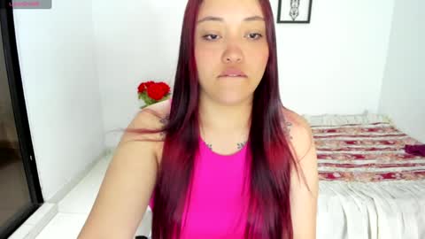 Snapshot of juline_smithh chatting on February 4, 12:33 pm Juline Smith online show from February 4, 12:33 pm