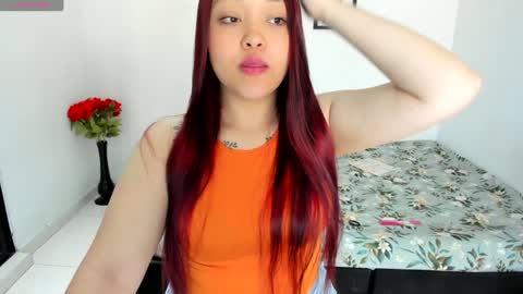 Snapshot of juline_smithh chatting on January 12, 12:23 pm Juline Smith online show from January 12, 12:23 pm