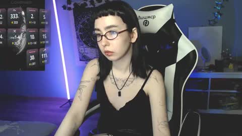 Baroness Von Cringe online show from February 11, 6:44 pm