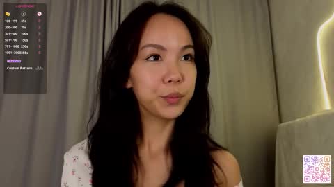 Bella online show from November 9, 6:37 pm