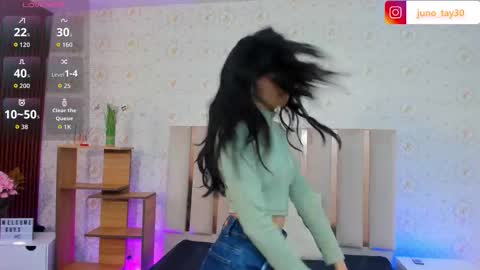 JUNO online show from September 12, 7:43 pm