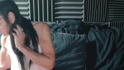 Bev aka Diamond online show from February 25, 10:59 am