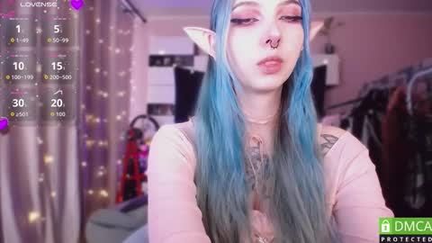 justmeowgirl online show from February 20, 6:12 am