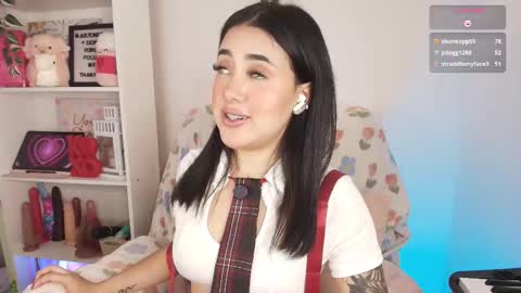 Emy online show from March 2, 7:15 am