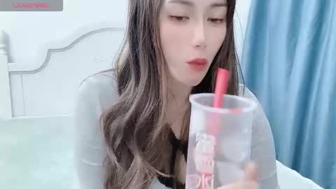 kooo online show from November 17, 9:10 am