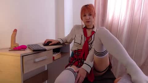 Snapshot of kad_kad chatting on October 8, 8:46 pm Kanela online show from October 8, 8:46 pm