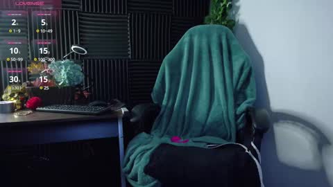 Snapshot of kad_kad chatting on February 21, 2:27 pm Kanela online show from February 21, 2:27 pm