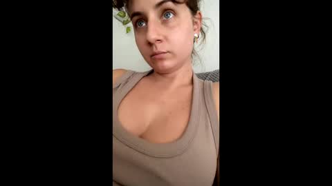 kahumishis online show from February 24, 5:44 pm