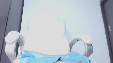 Hannah online show from December 16, 12:49 am