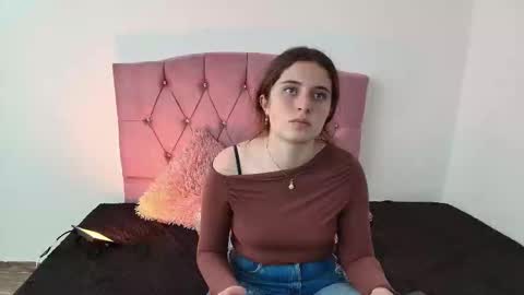 kalyth_miller online show from February 14, 6:10 pm