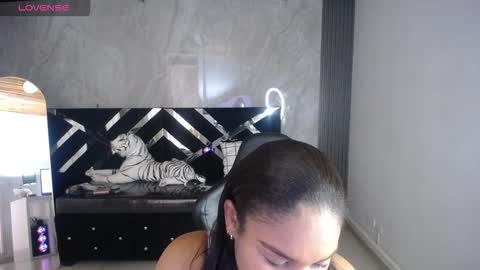 Snapshot of kamala_a chatting on October 12, 1:24 pm Kamala. Live 2100 - 600 online show from October 12, 1:24 pm