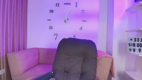 KAMY online show from December 3, 8:55 pm