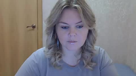 karennelsonx online show from November 11, 12:13 pm