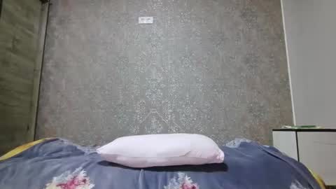 KarinaCecillia online show from December 4, 11:34 am