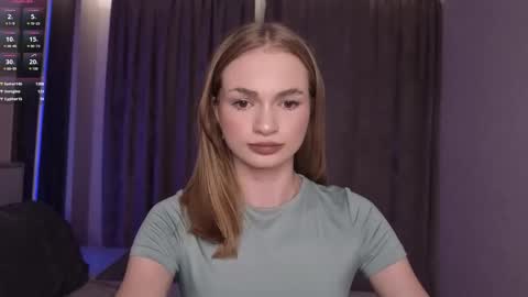 Snapshot of karinchik544 chatting on October 28, 12:44 pm karinchik544 online show from October 28, 12:44 pm