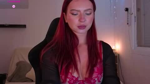 Snapshot of karinchik_ chatting on September 22, 6:50 pm Karina online show from September 22, 6:50 pm