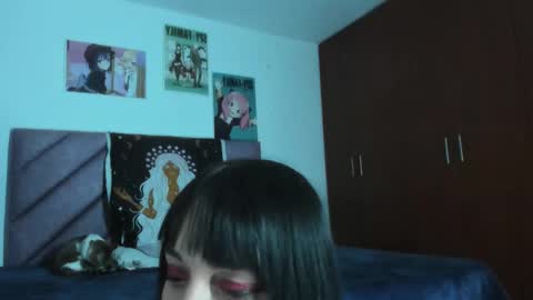 KARINNA  RAVEN online show from November 17, 10:54 pm