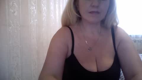 Snapshot of karisha_hot chatting on January 29, 11:41 am Karisha hot online show from January 29, 11:41 am