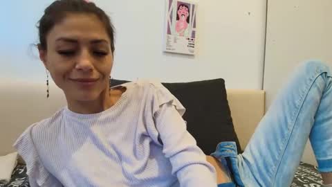 Crystyna online show from October 25, 6:54 am