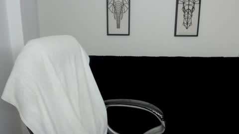 KARLYE online show from March 9, 12:53 am