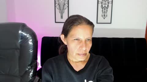 KARLYE online show from February 4, 6:04 am