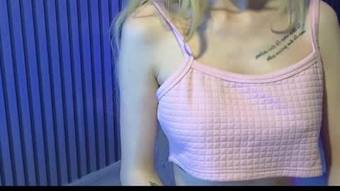 Julia online show from April 13, 7:58 pm