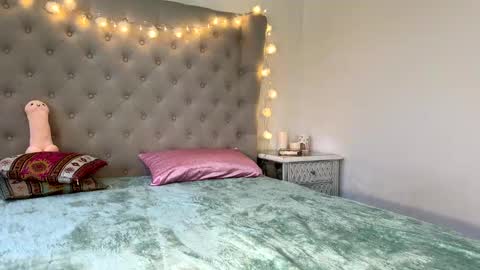 KarmaRosexx online show from December 6, 3:52 am