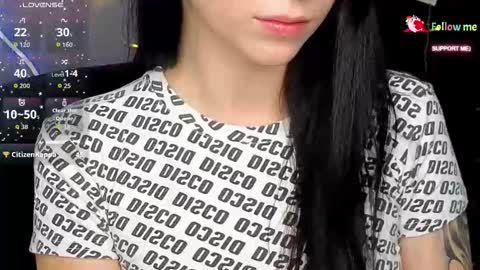 Snapshot of karolinablack chatting on October 23, 6:08 am Karolina online show from October 23, 6:08 am