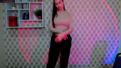 Karolina online show from December 1, 6:50 am